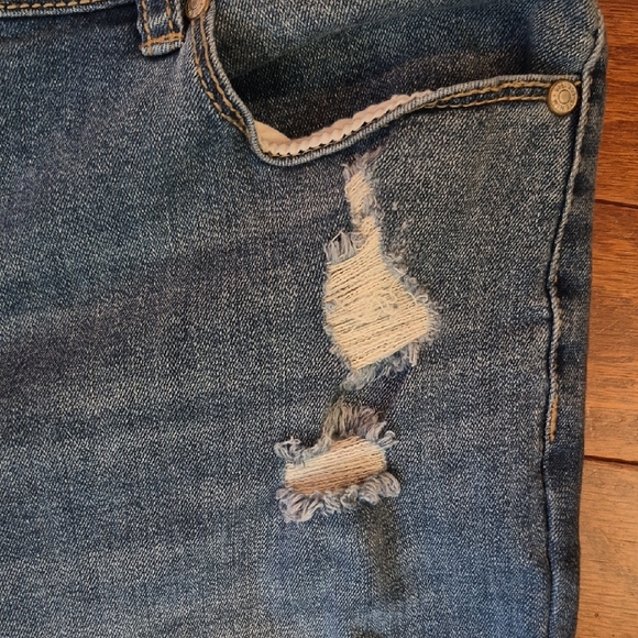 Est. 1948 Denim Blue Distressed Cropped Jeans Womens Size 14 - Picture 4 of 12